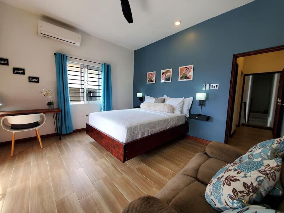 'The Solace' New Luxury Modern 1Bed 1Bath Apt. Portmore Εξωτερικό φωτογραφία